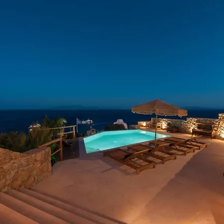 Nomade 4 Bd In Psarou Villa *