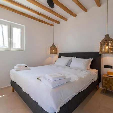 Villa Nomade 4 Bd In Psarou