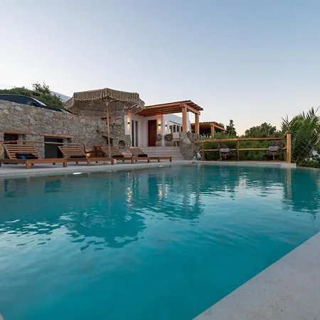 Villa Nomade 4 Bd In Psarou